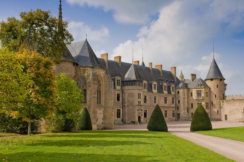 Château de Lapalisse