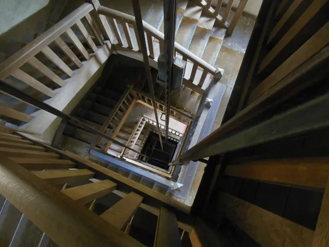escaliers-chateau-de-Serrant